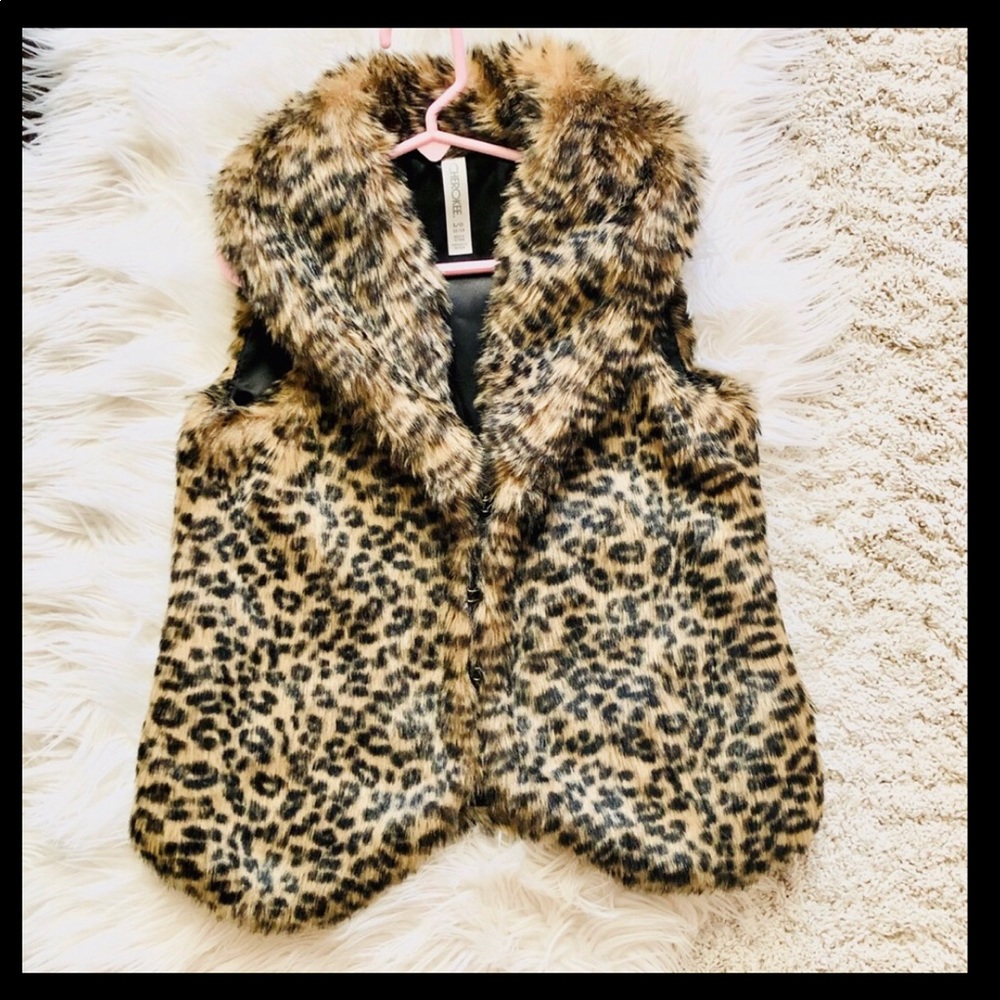 Cherokee Girl’s sleeveless jacket